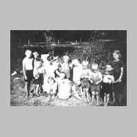 017-0044 Kinder des Kindergartens Frischenau 1938-39.jpg